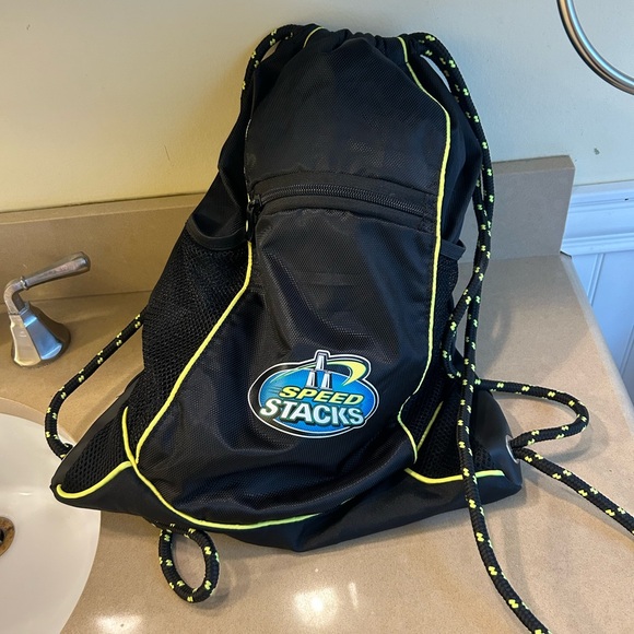 Speed stack cups - Picture 2 of 4